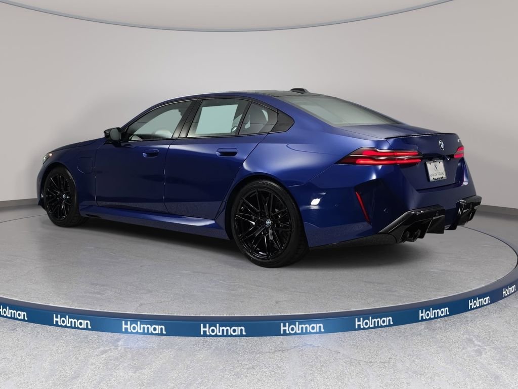 New 2026 Marina Bay Blue Metallic BMW  image 7