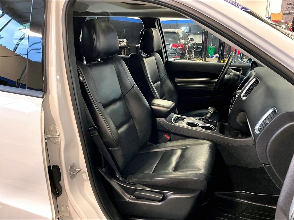 Used 2020 White Dodge SXT Plus image 11