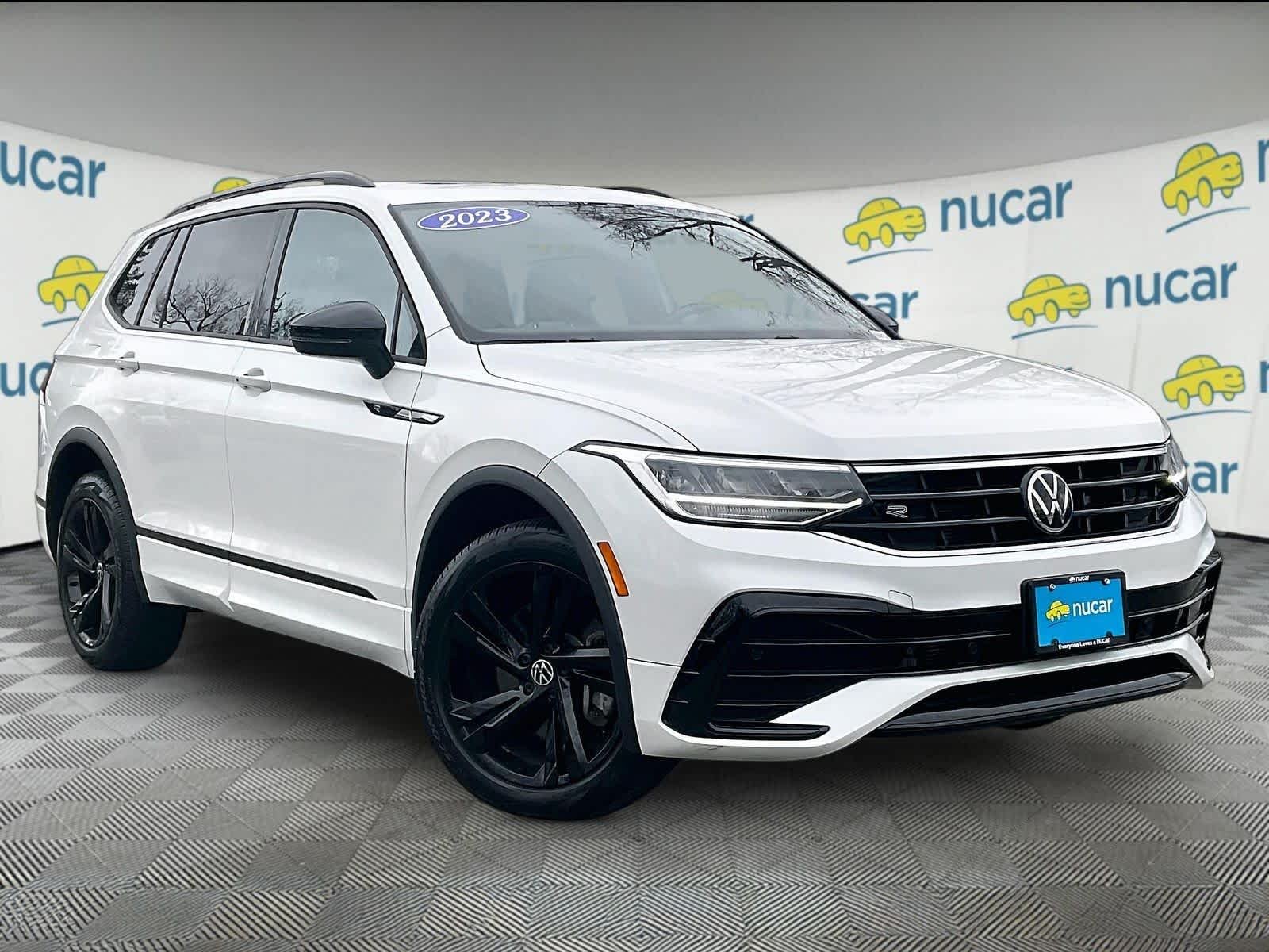 2023 Volkswagen Tiguan SE R-LINE BLACK