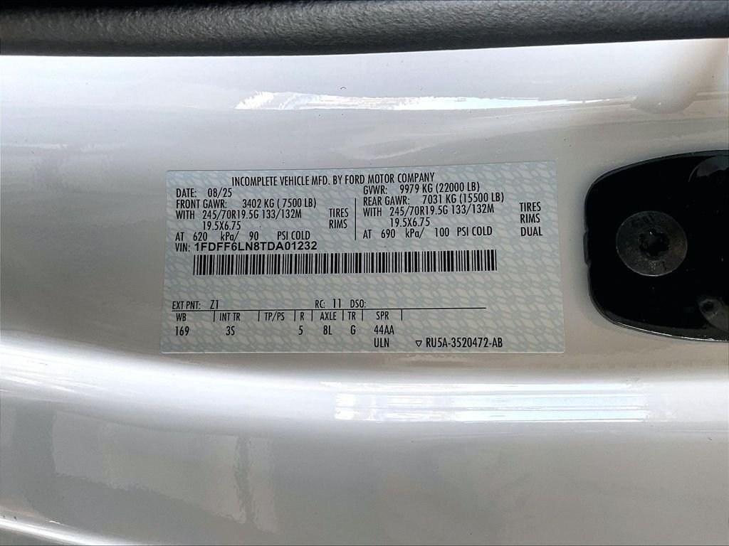 2026 Ford F-600 Super Duty Chassis Cab XLT - Photo 16