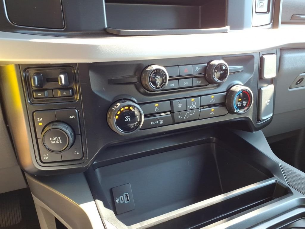 New 2026 Agate Black Metallic Ford F-350® XLT image 22