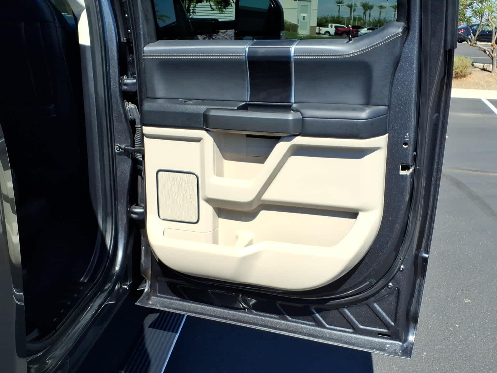 Used 2020 Magnetic Ford Limited image 18