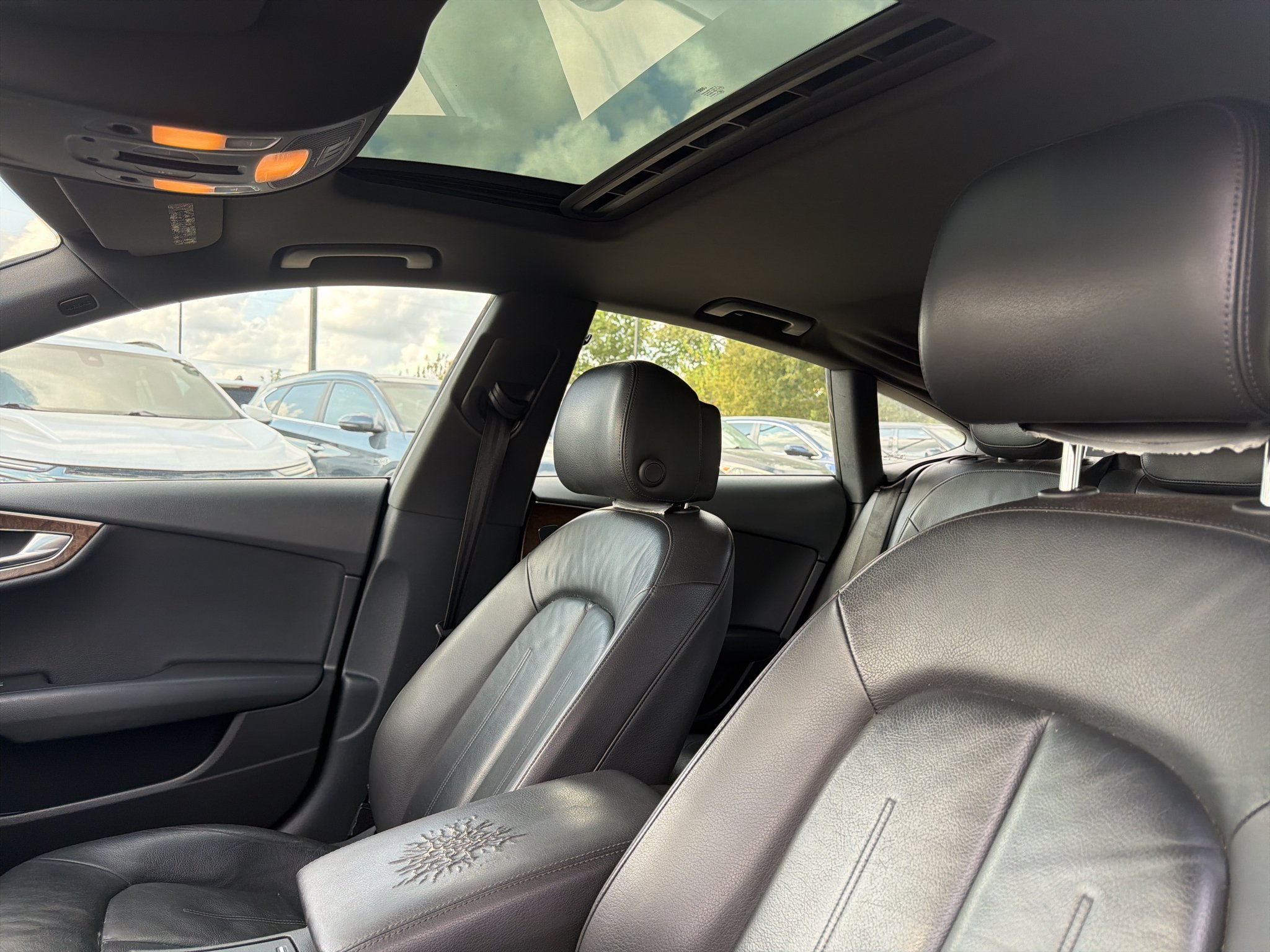 Used 2013 Garnet Red Pearl Effect Audi 3.0 Premium Plus image 12