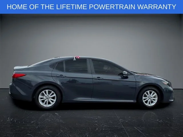 Used 2025  Toyota LE image 2