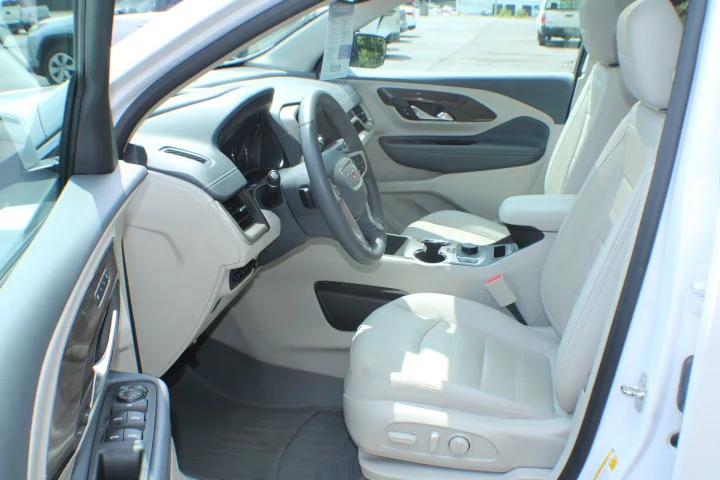 Certified Used 2024 White Frost Tricoat GMC Denali image 13