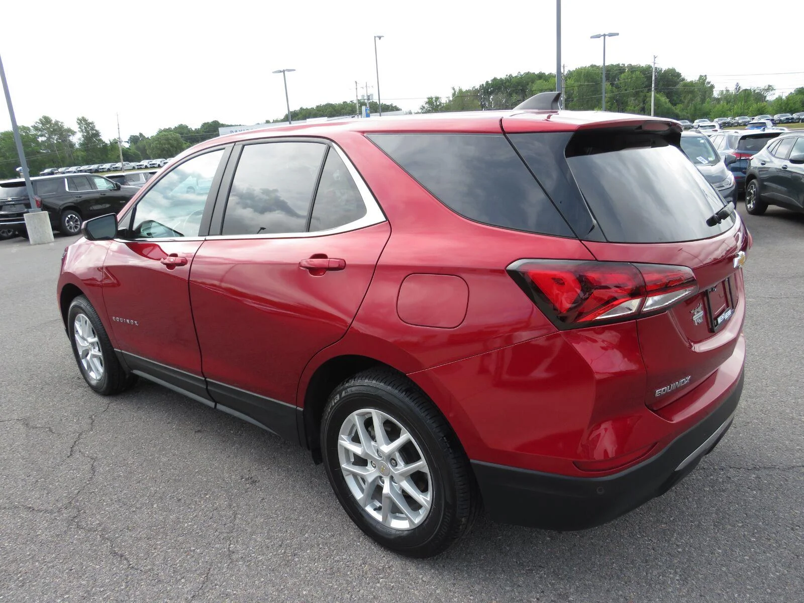 Used 2023 Radiant Red Tintcoat Chevrolet LT image 13