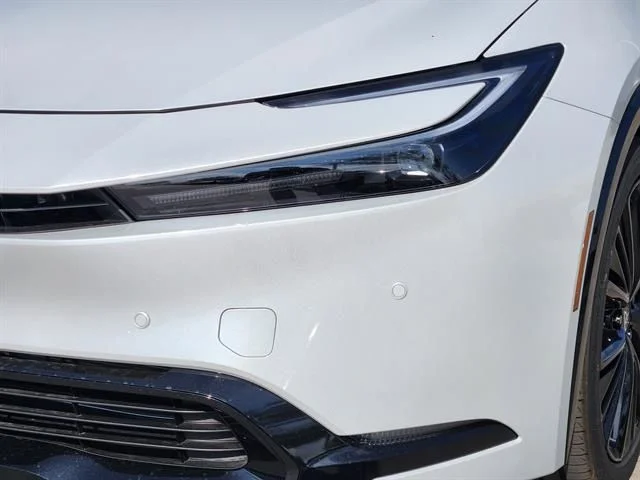 New 2026 Wind Chill Pearl Toyota Nightshade Edition image 5