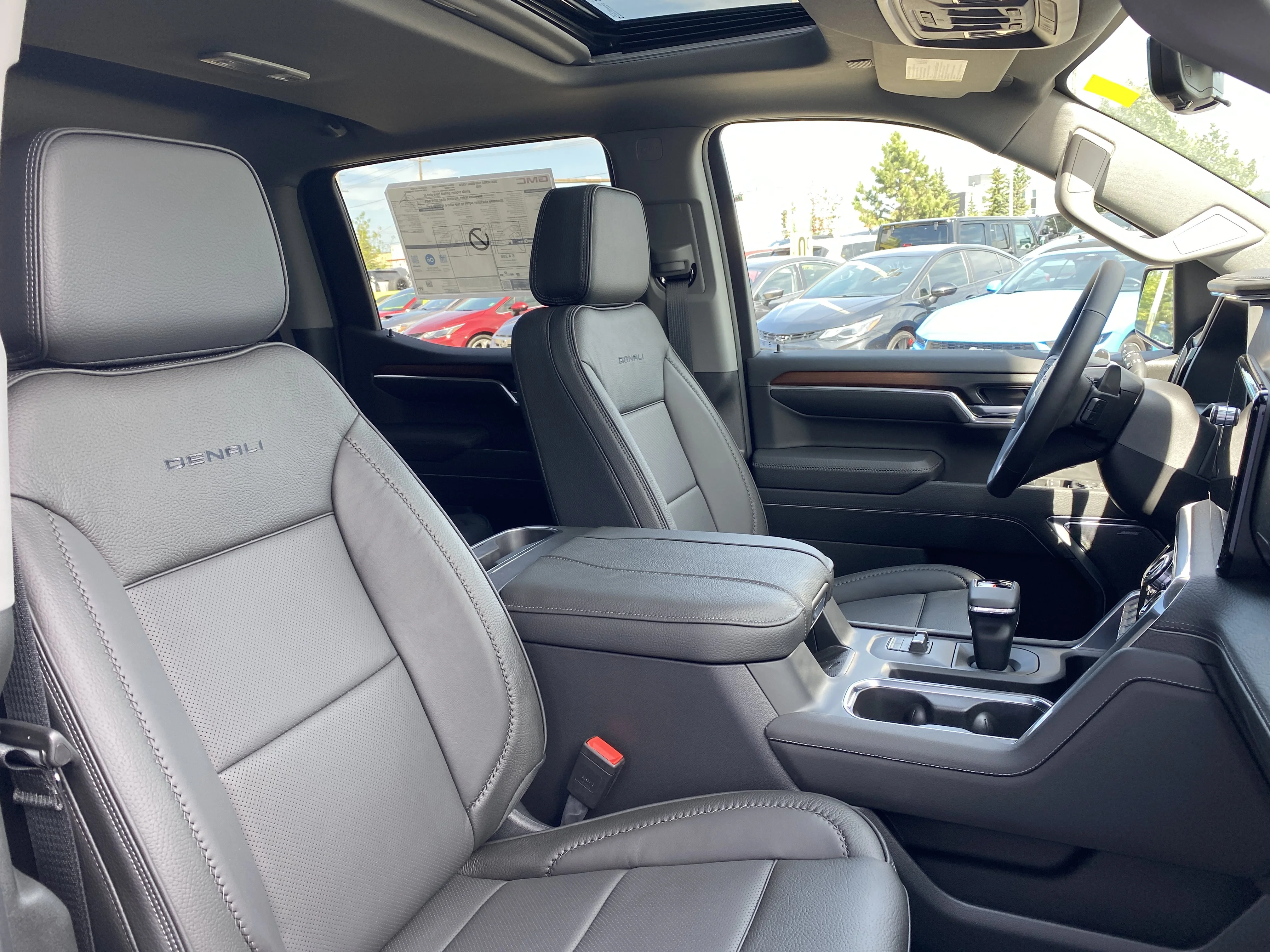 New 2026 GLACIER WHITE TRICOAT GMC Denali image 31