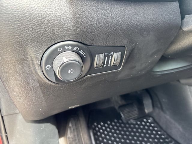 Used 2023 Red Jeep Trailhawk image 16