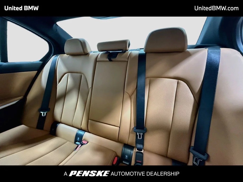 New 2026 Tanzanite Blue II Metallic BMW 330i xDrive image 20