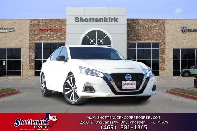 2020 Nissan Altima SR