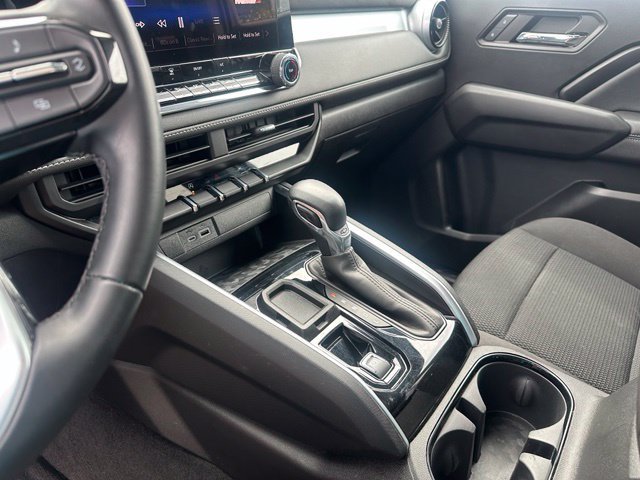 2023 Chevrolet Colorado LT - Photo 25