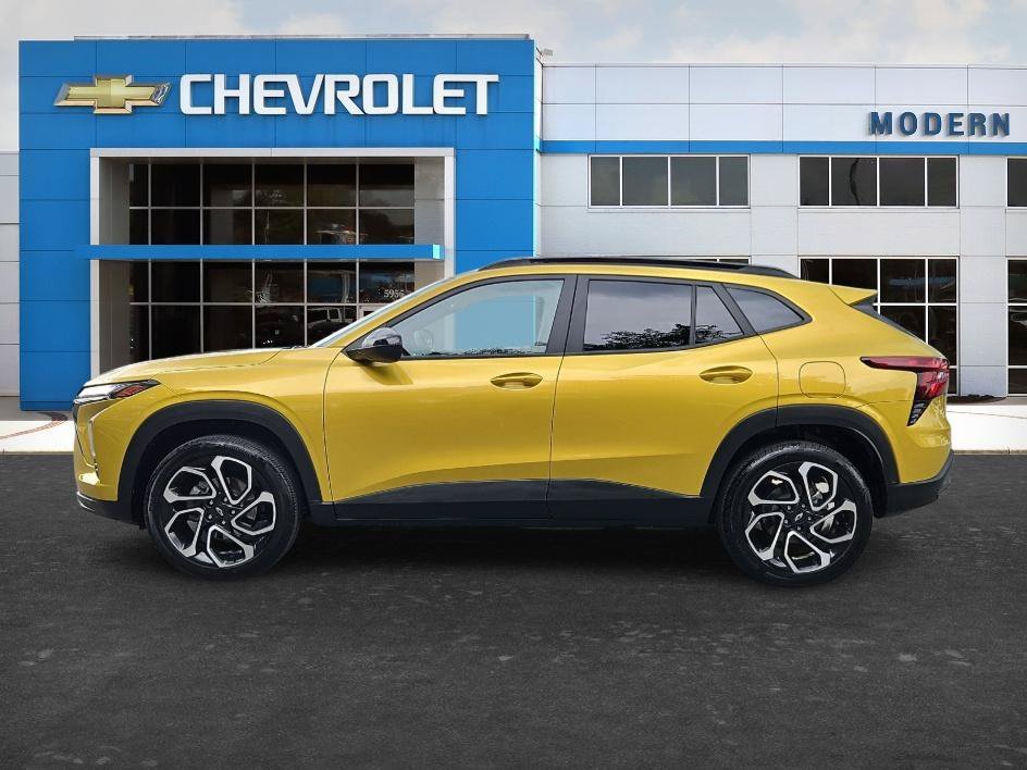 Used 2025 Nitro Yellow Metallic Chevrolet 2RS image 2
