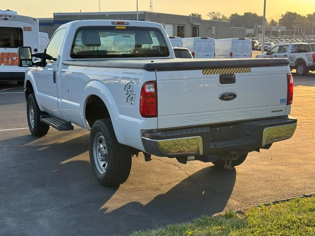 Used 2015 Oxford White Ford XL image 4