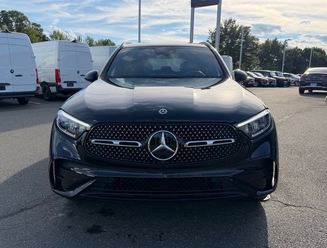 Certified Used 2024  Mercedes-Benz GLC 300 image 2