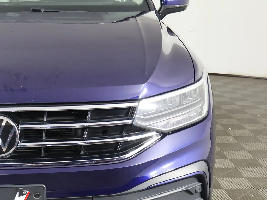 Used 2023 Blue Volkswagen 2.0T SE image 13