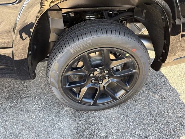 New 2027 Diamond Black Crystal Pearl-Coat Exterior Paint RAM Laramie image 6