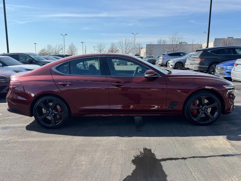 New 2026 Cavendish Red Genesis 3.3T SPORT PRESTIGE image 2