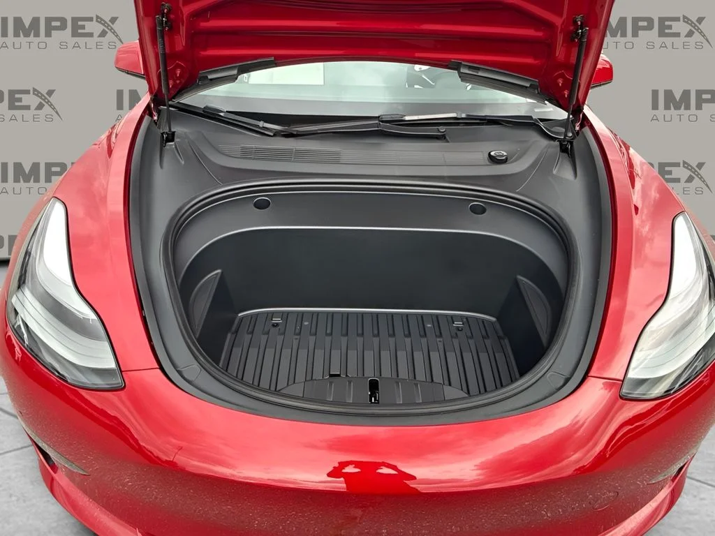 Used 2022 Red Tesla Long Range image 20