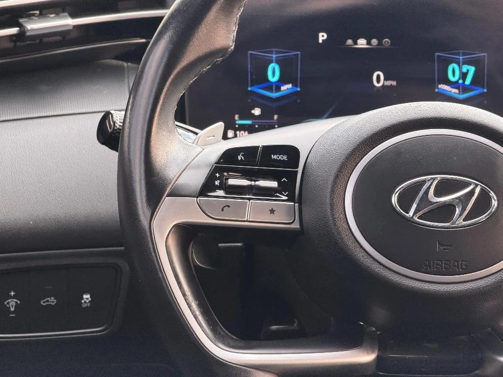Used 2022 Phantom Black Hyundai SEL Premium image 13