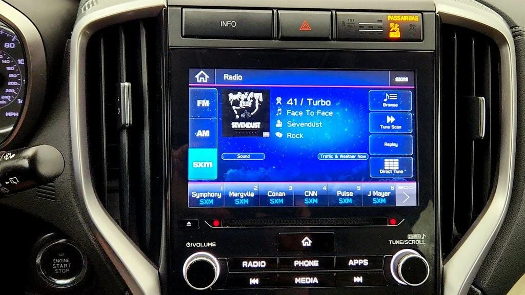 Used 2022 Autumn Green Metallic Subaru Premium 7-Passenger w/ Convenience Package & Wireless Charger image 18