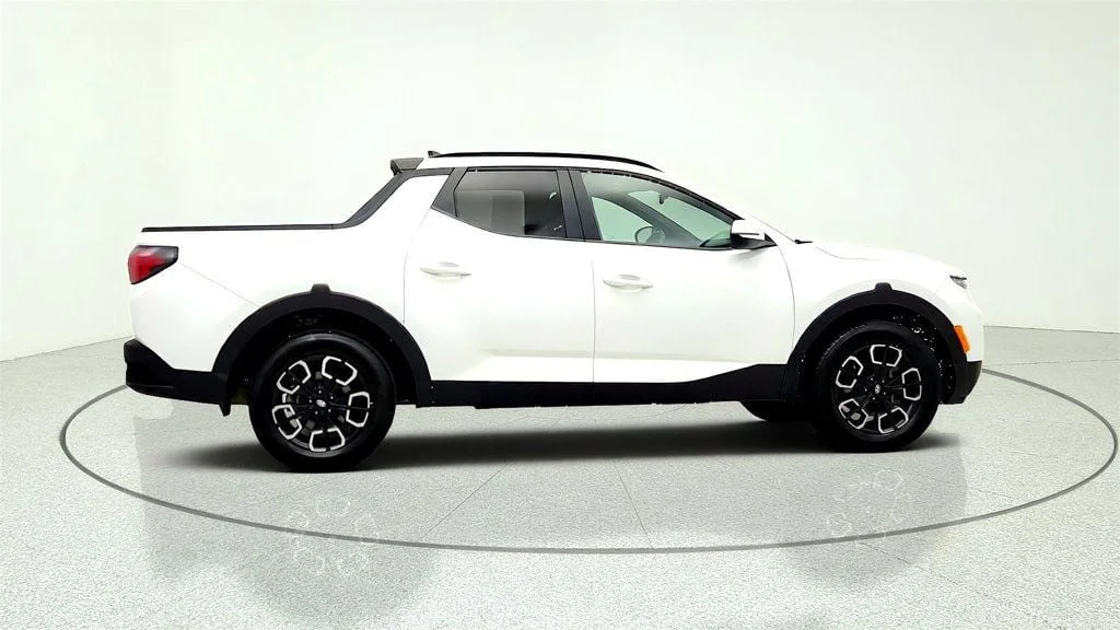 Used 2022 Ice White Hyundai SEL Premium AWD image 4