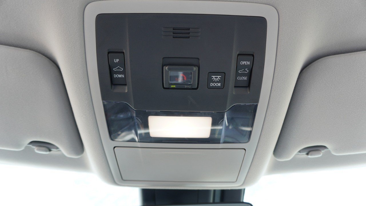 Used 2022 White Lexus RX 350 image 29