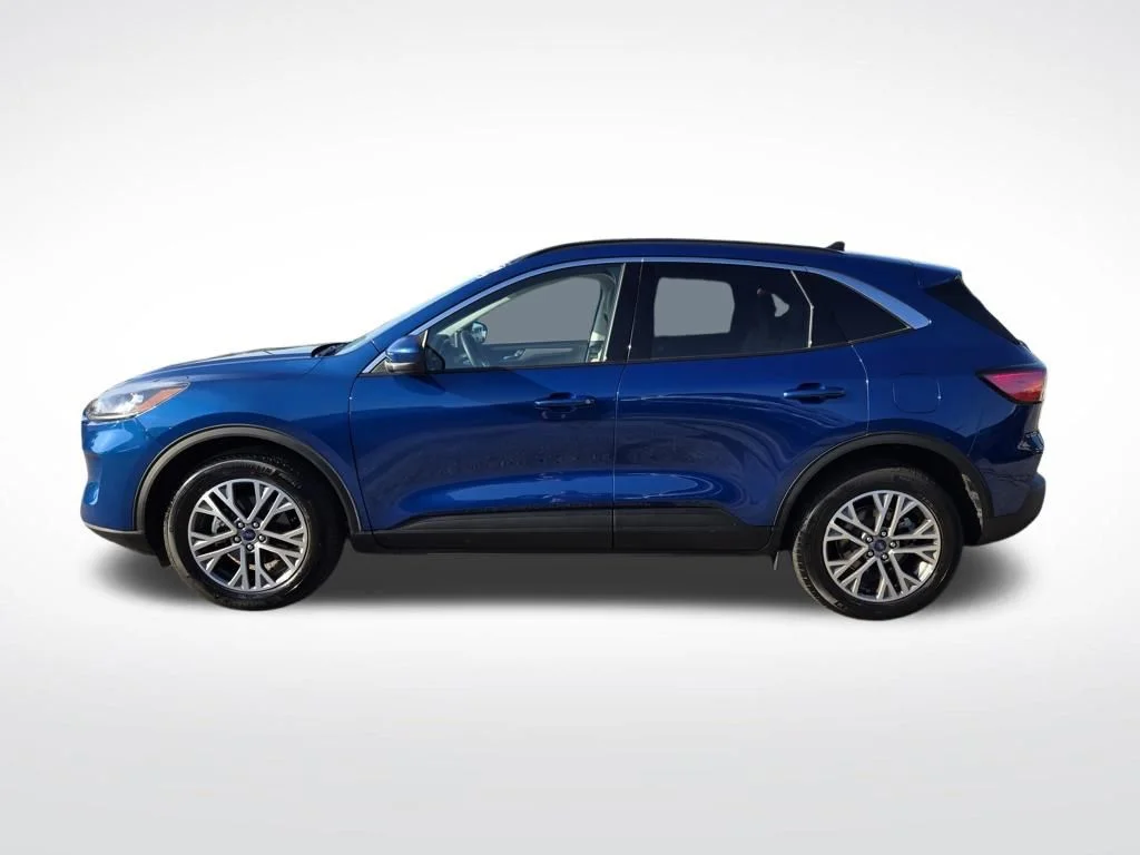 Used 2022 Blue Ford SEL image 8