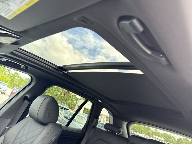 New 2026 Black Sapphire Metallic BMW xDrive40i image 23