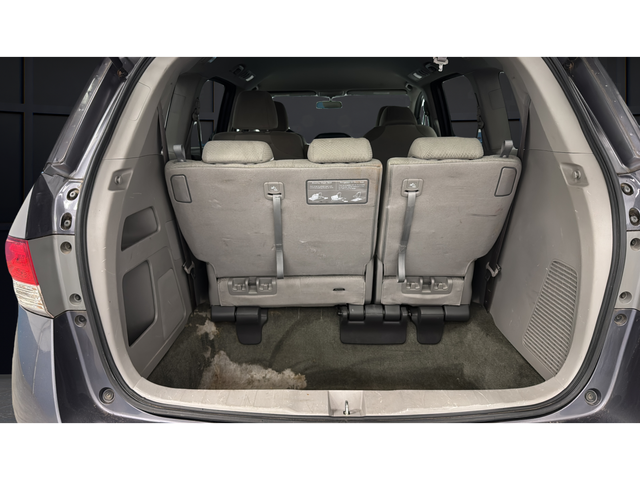Used 2015 Gray Honda LX image 25