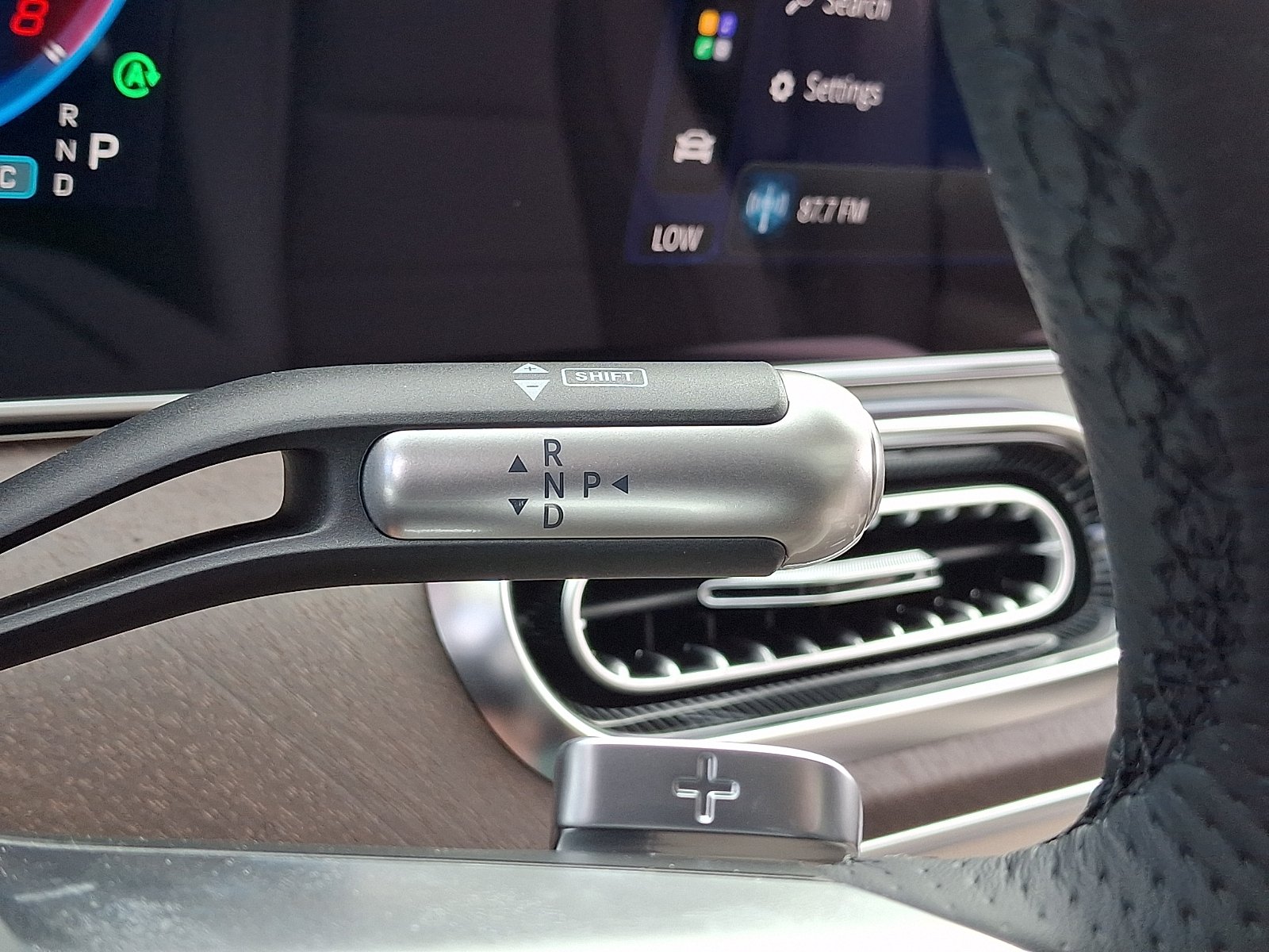New 2027 Polar White Mercedes-Benz GLS 450 image 13