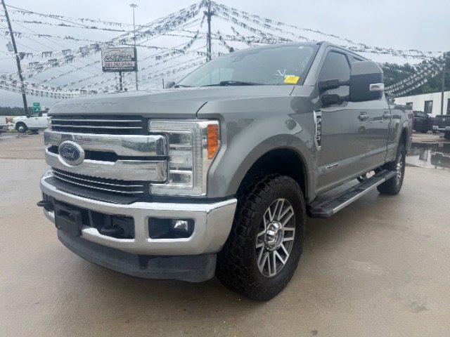 2019 Ford F-250 Lariat 4x4 Crew Cab 6-3/4' Box's photo