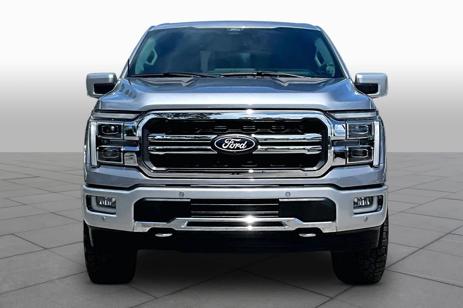 Used 2024 Iconic Silver Metallic Ford LARIAT image 4
