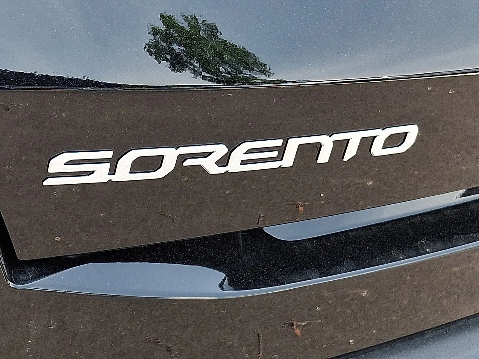 New 2026 Ebony Black Kia S image 5