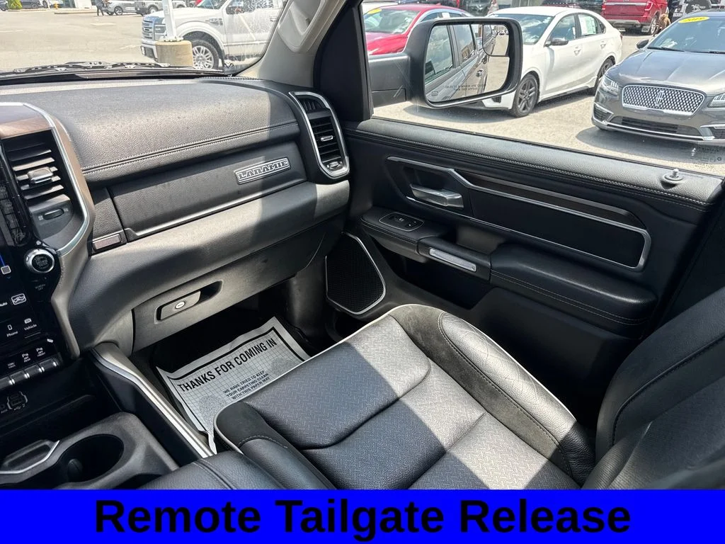 Used 2022 Granite Crystal Clearcoat Metallic Ram Laramie image 13