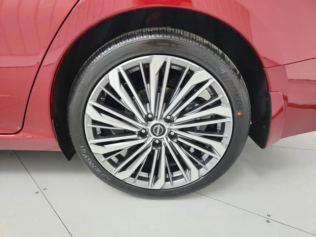 New 2026 Red Nissan 2.5 SV image 40
