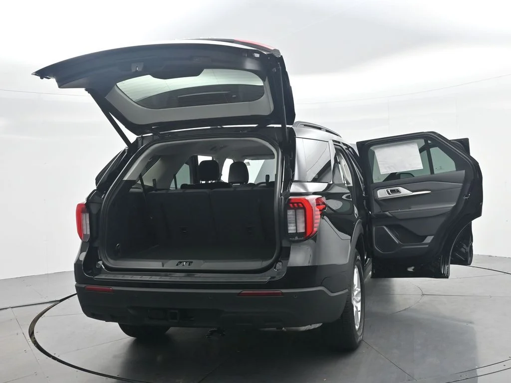 New 2026 Agate Black Metallic Ford Active image 51