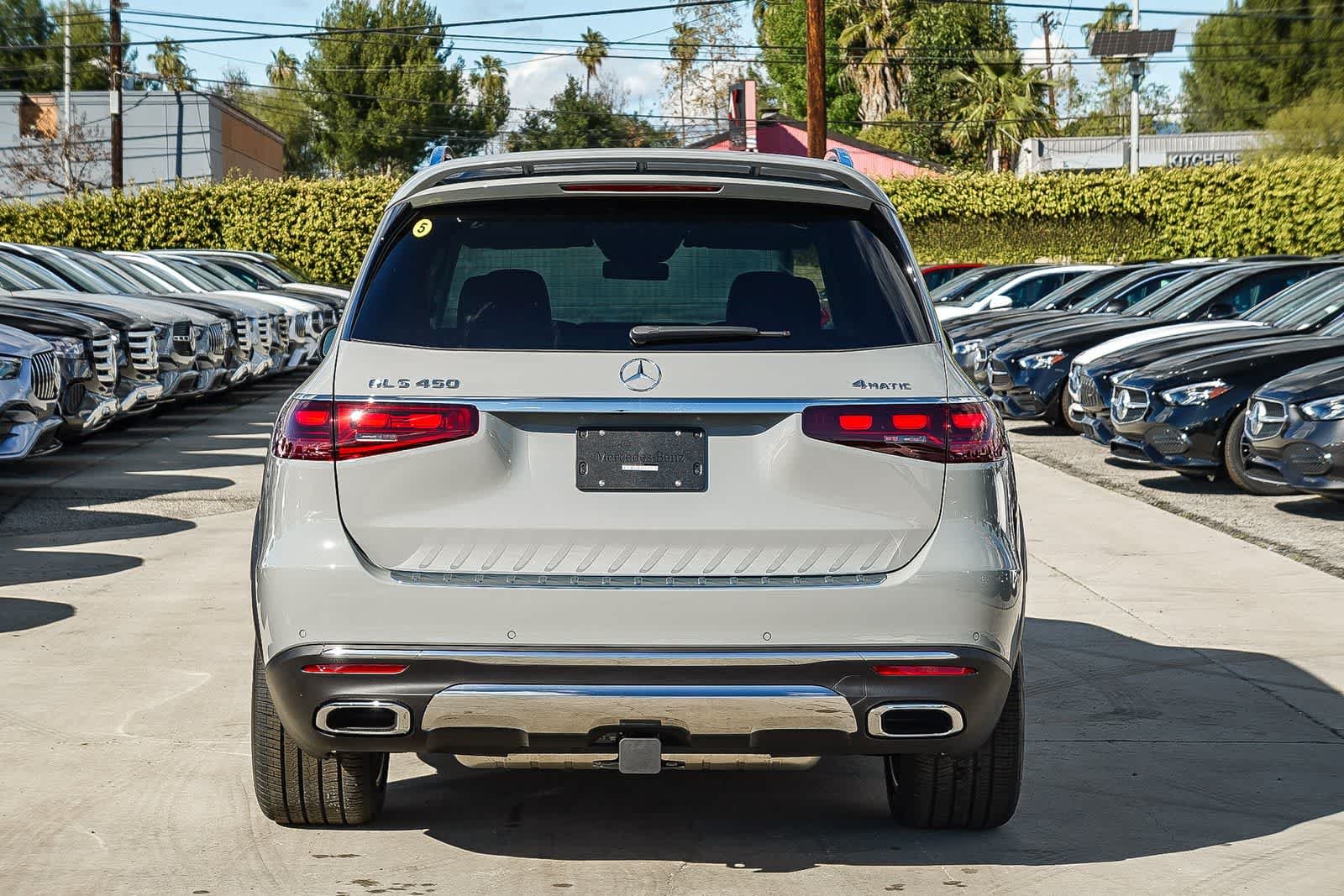 New 2026 MANUFAKTUR Alpine Grey Mercedes-Benz GLS 450 image 5