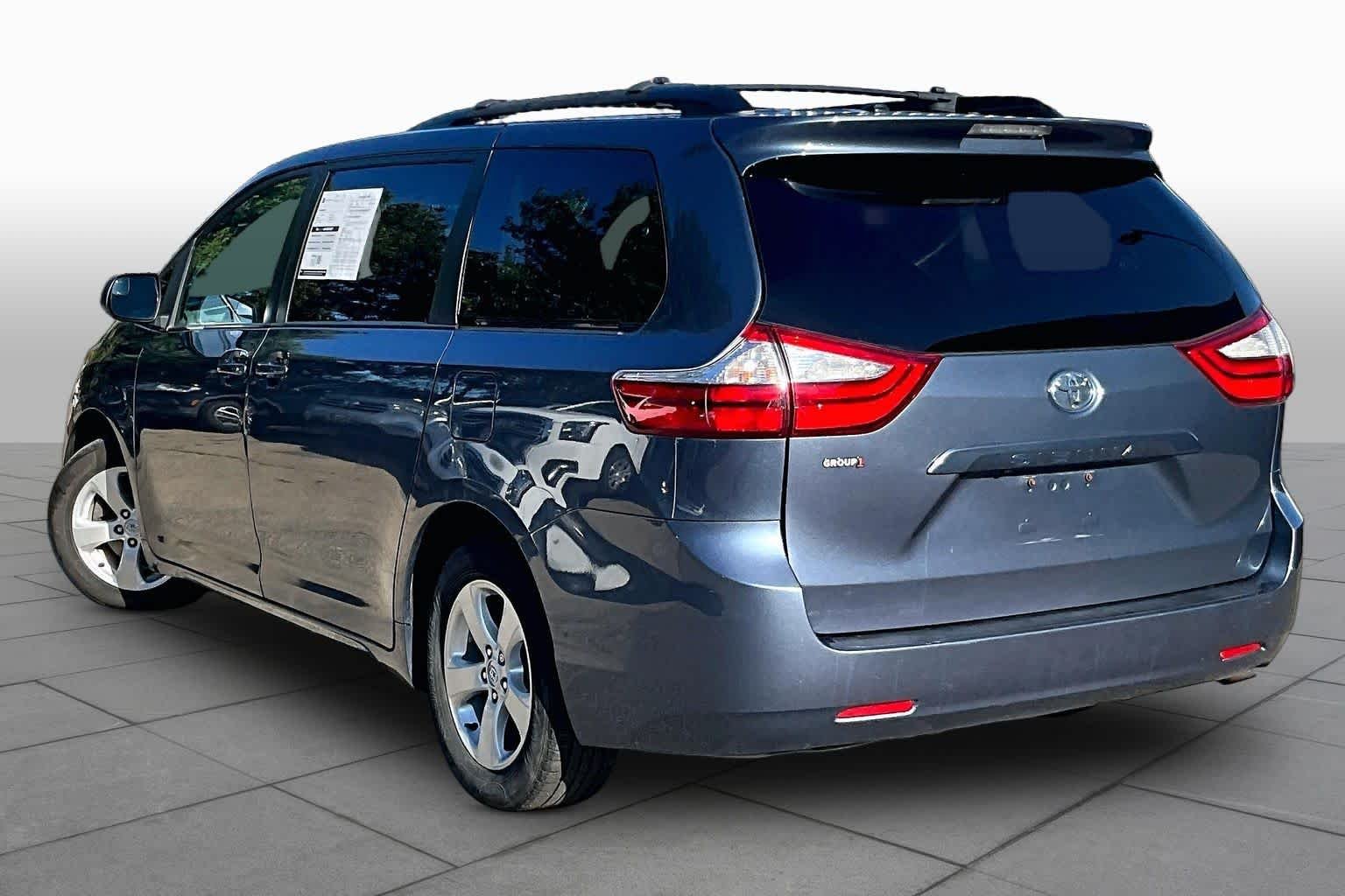 Used 2017 Shoreline Blue Pearl Toyota LE image 12