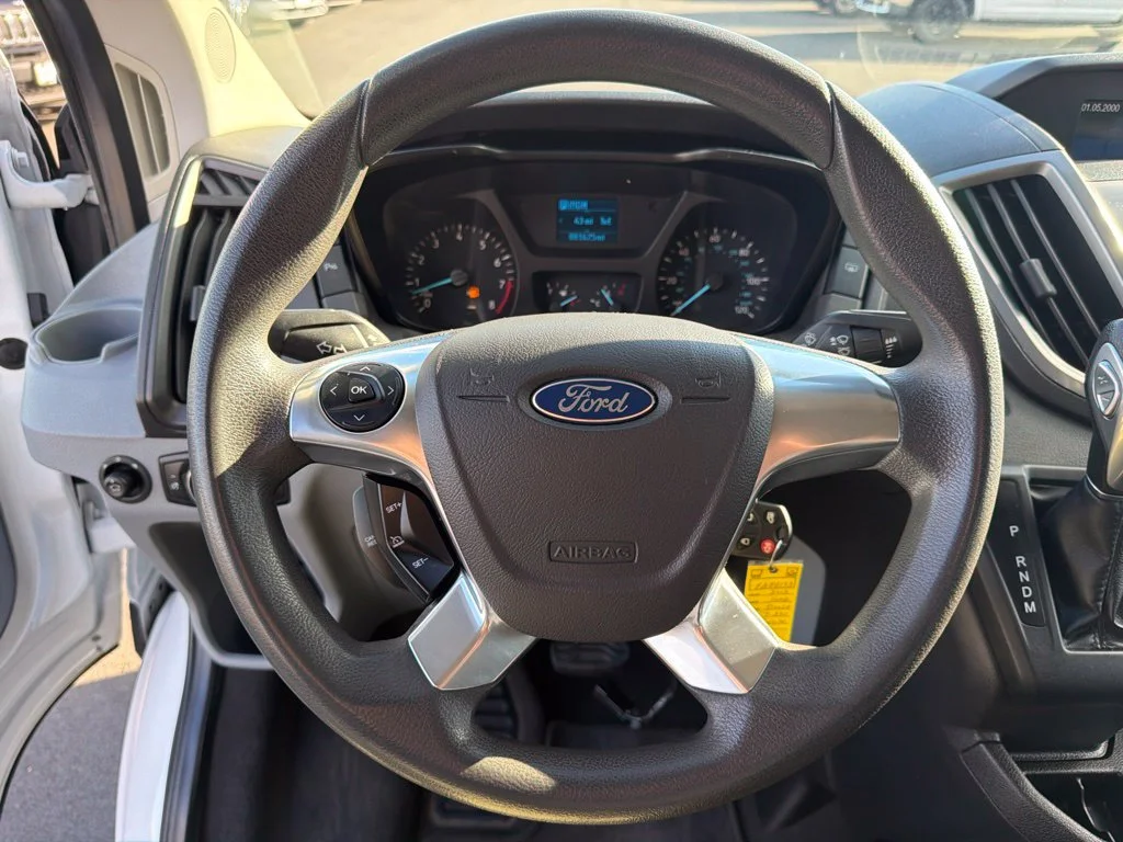 Used 2015 White Ford XLT image 22