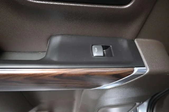 Used 2019 Gray GMC SLT image 13