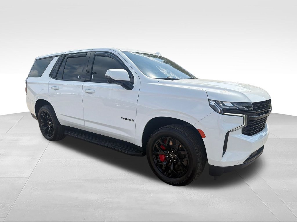 Used 2024 White Chevrolet RST image 7