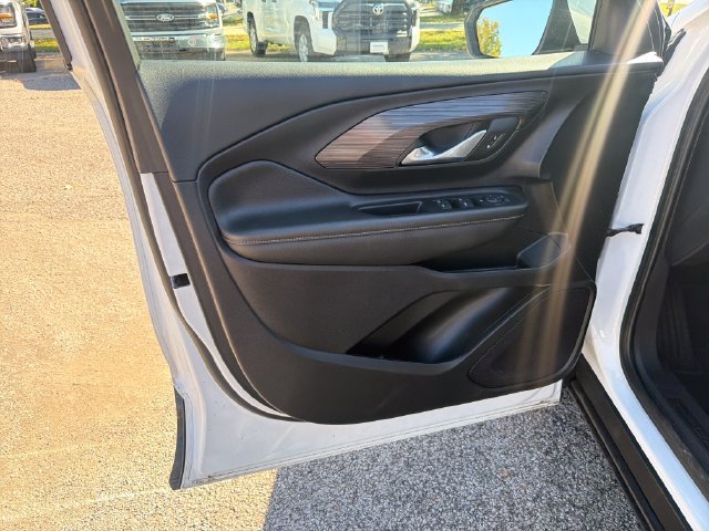 Certified Used 2024 White GMC SLE image 13