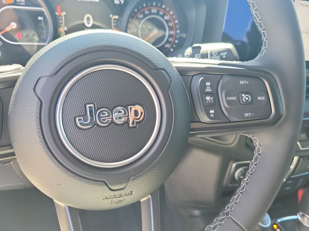 New 2025 Hydro Blue Pearl-Coat Exterior Paint Jeep Sport S image 23