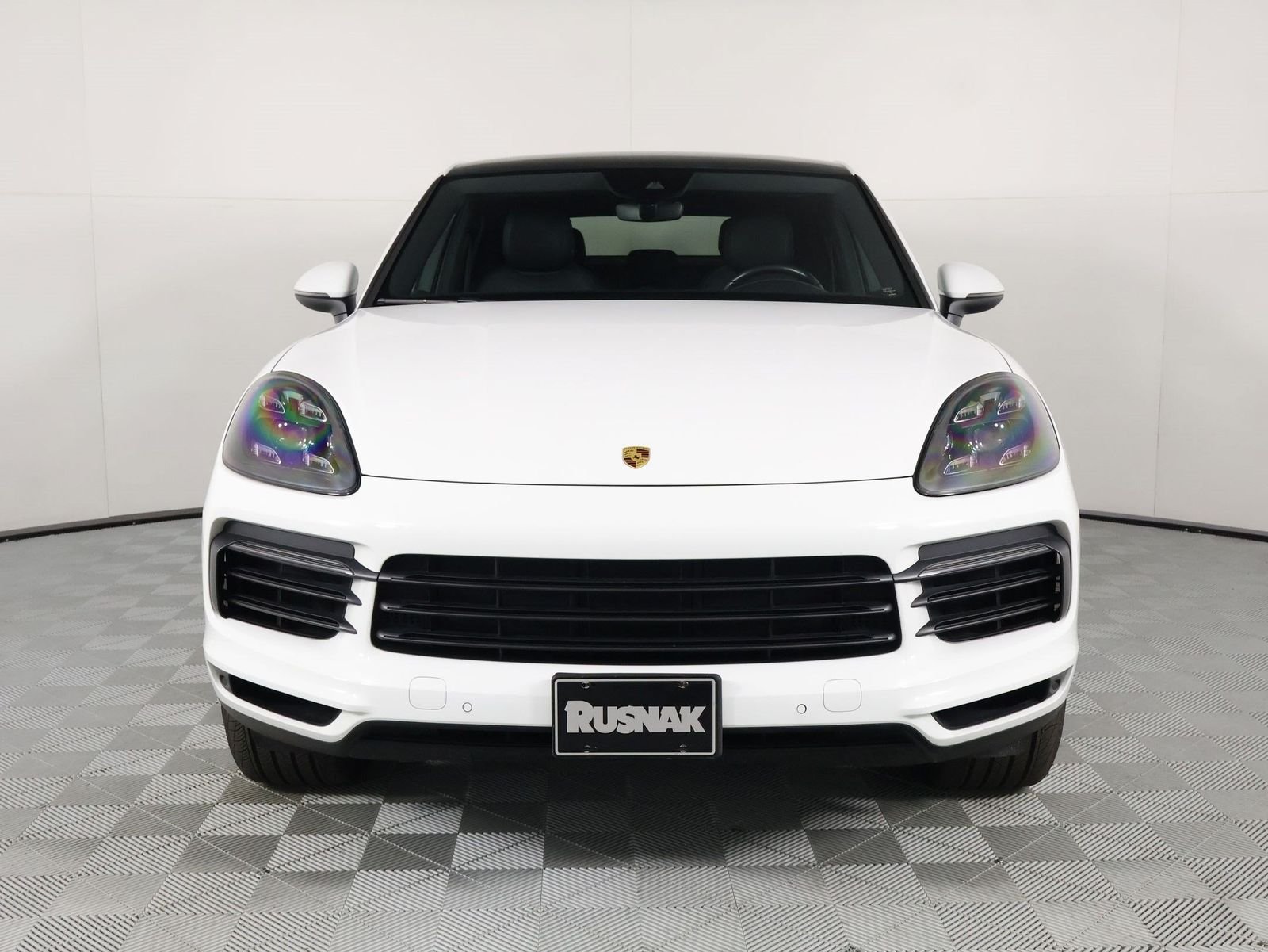 Certified Used 2022 White Porsche  image 10