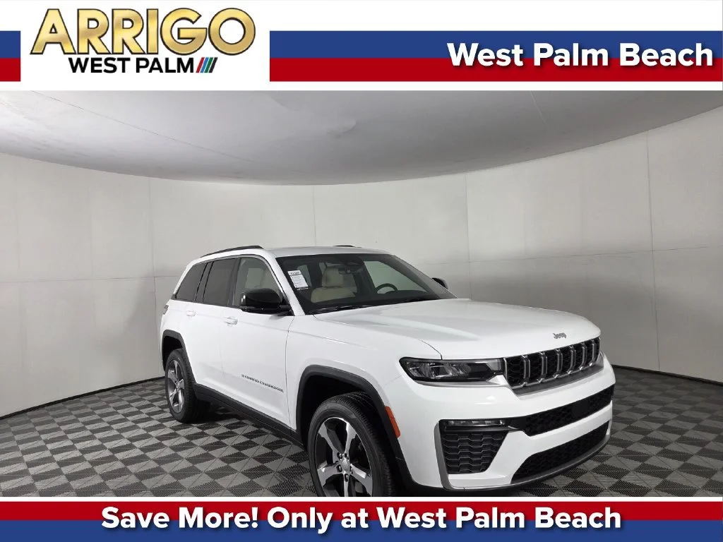New 2026 Bright White Clear-Coat Exterior Paint Jeep Limited image 1