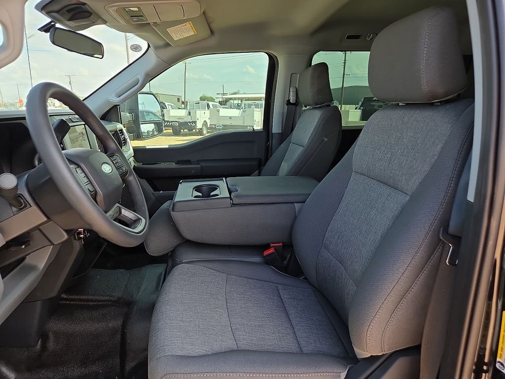 2025 Ford F-250 Super Duty XL - Photo 18