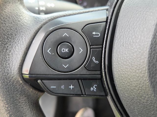Used 2021 White Toyota LE image 24