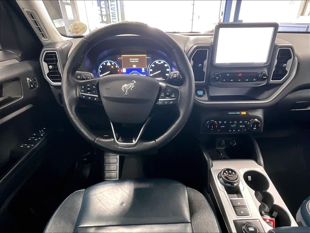 Used 2023 Black Ford Outer Banks image 17