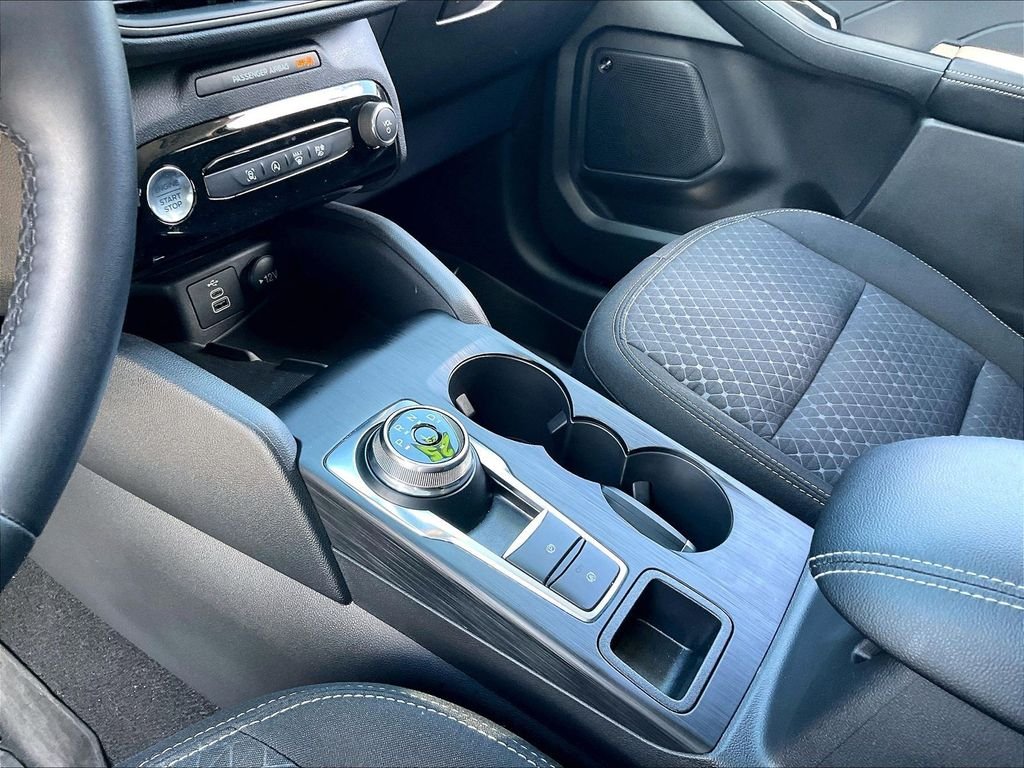 Used 2025 Carbonized Gray Metallic Ford Active image 19
